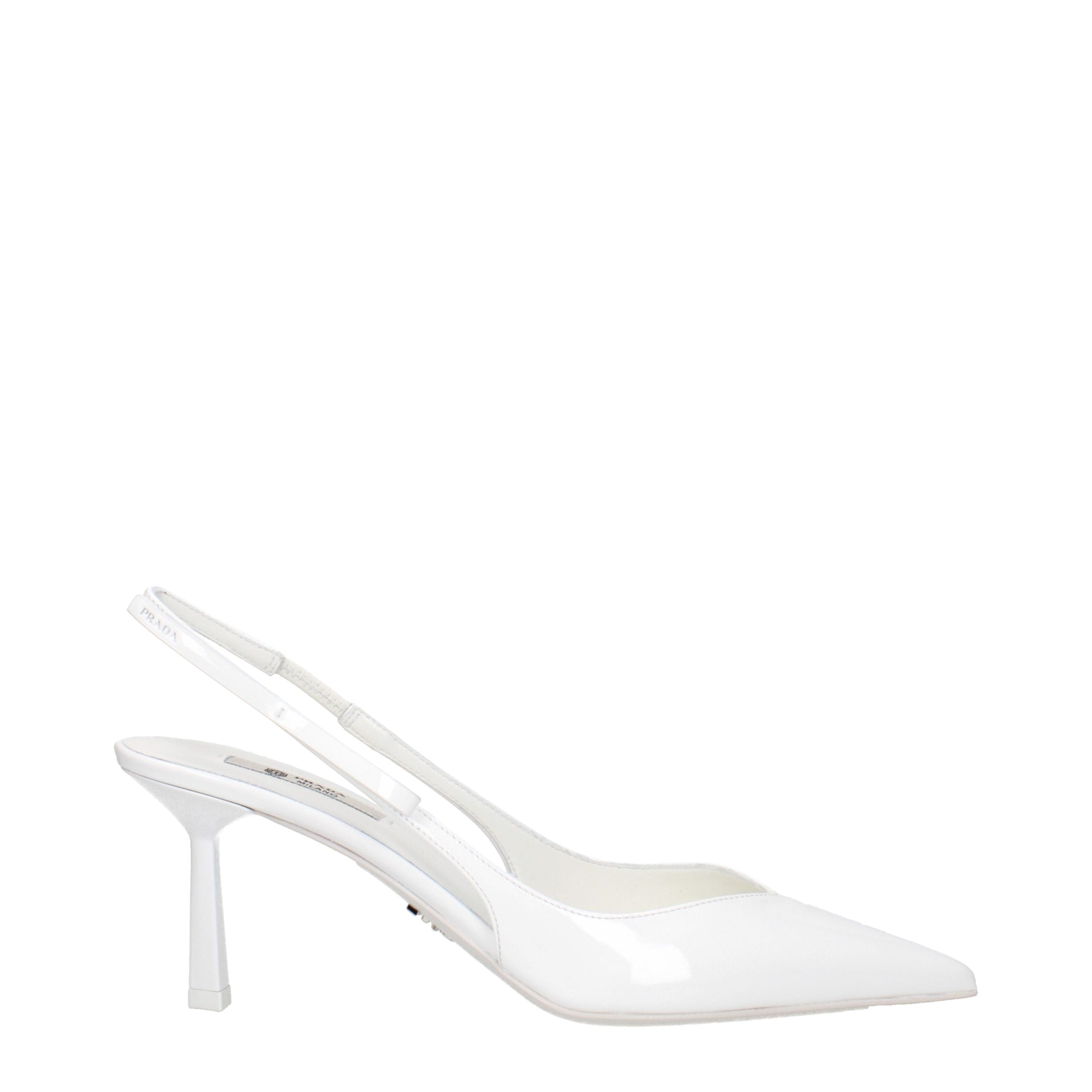 Décolleté Prada in pelle bianca con tacco alto