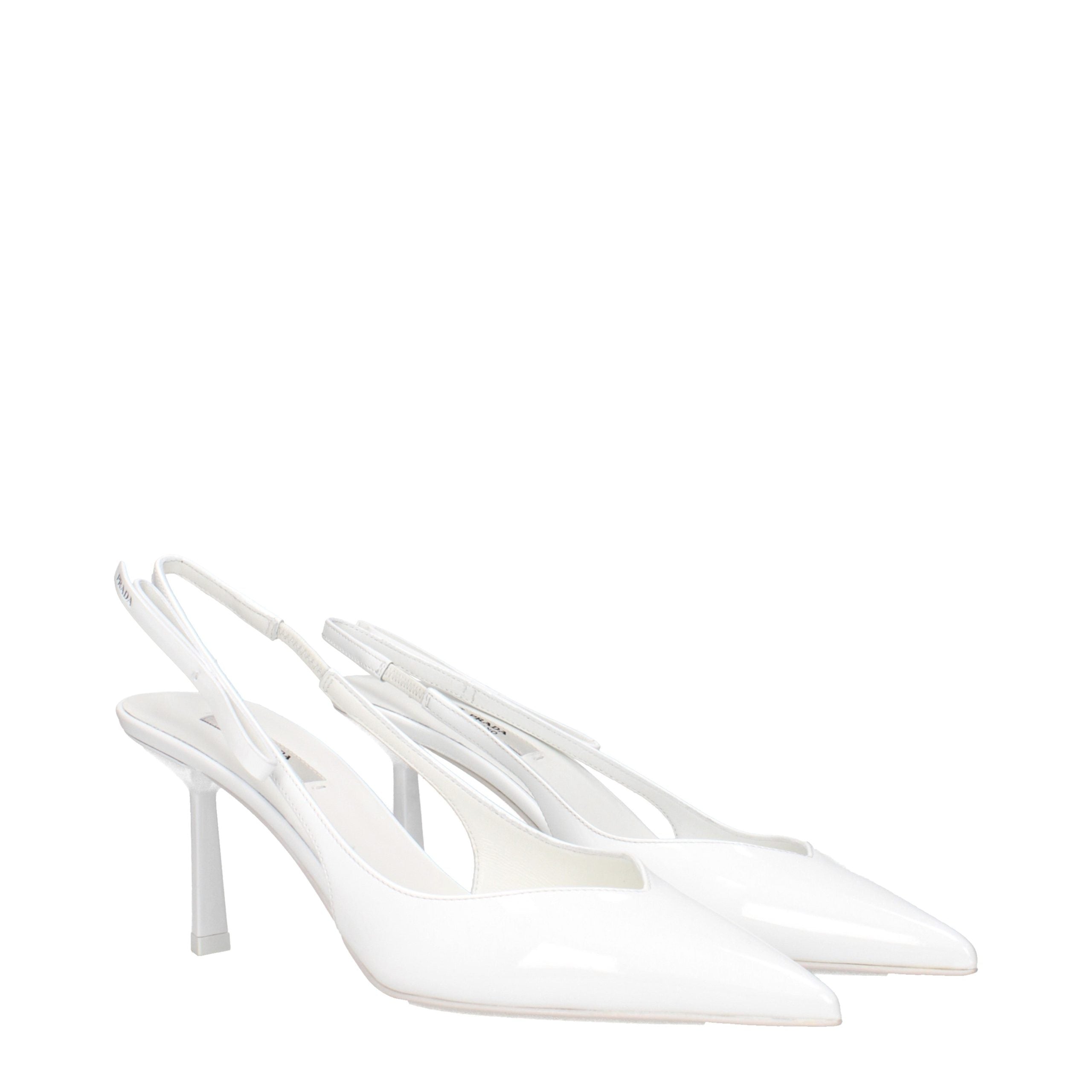 Décolleté Prada in pelle bianca con tacco alto