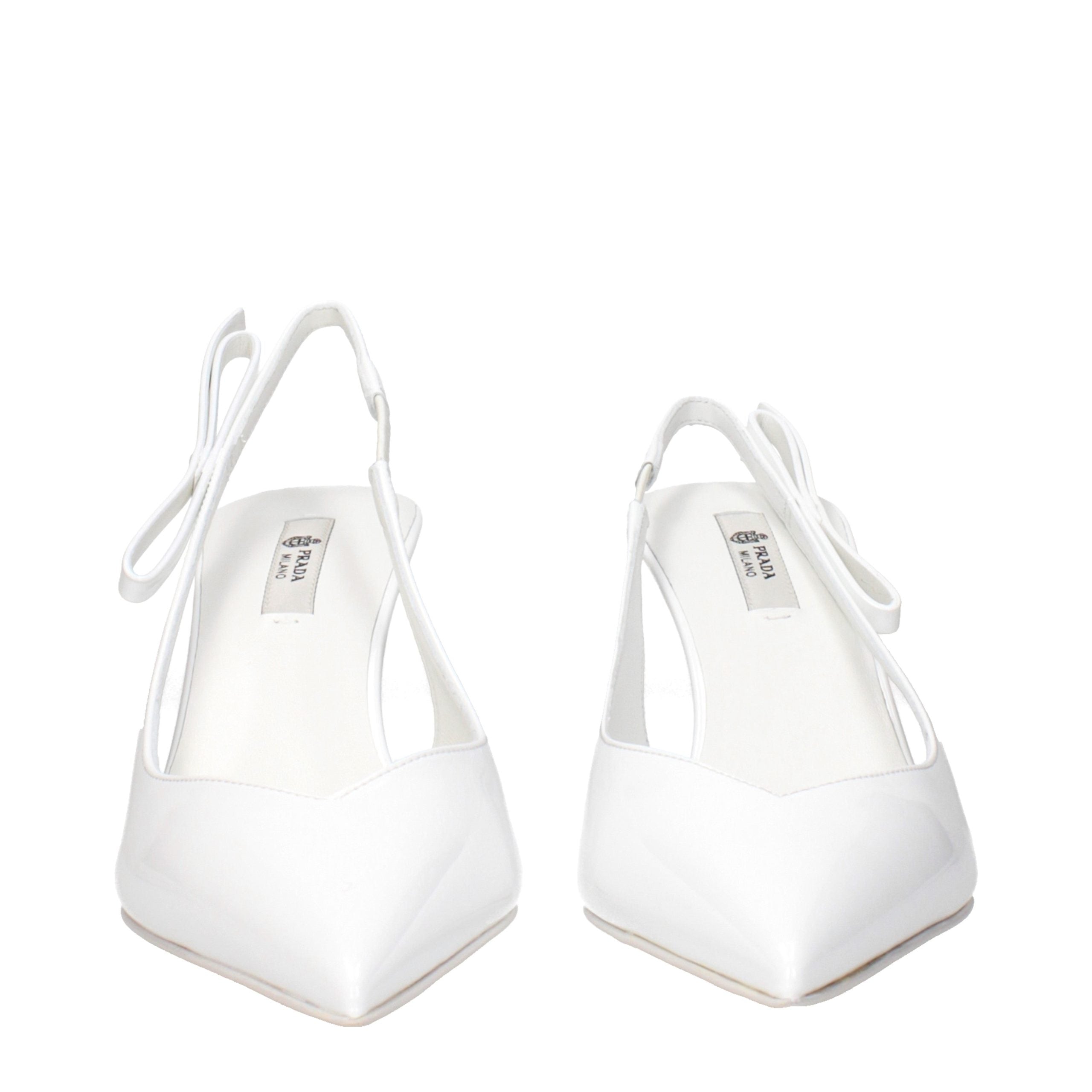 Décolleté Prada in pelle bianca con tacco alto