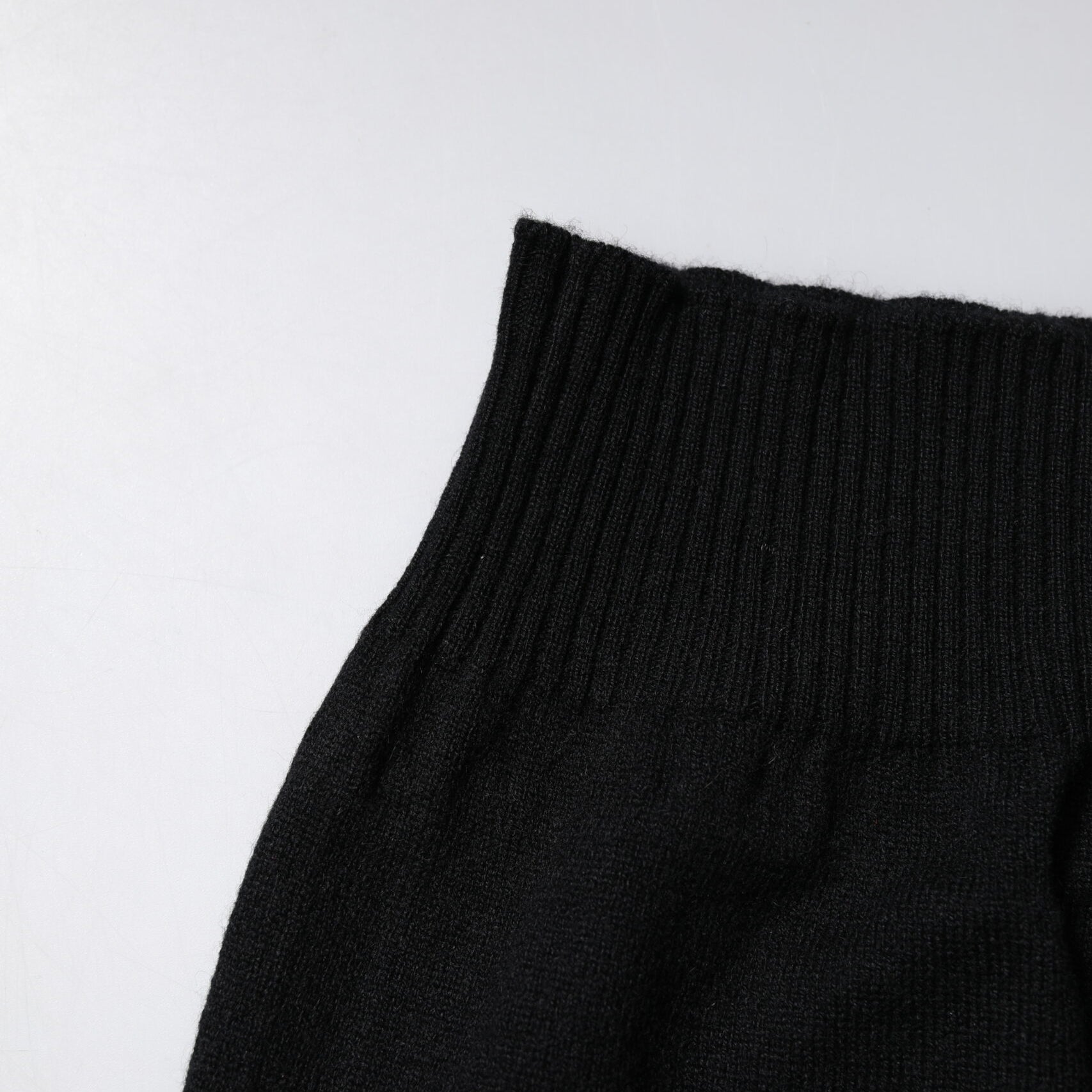 Dolce & Gabbana Black Cashmere Knitted Neck Warmer Foulard Scarf Dolce & Gabbana