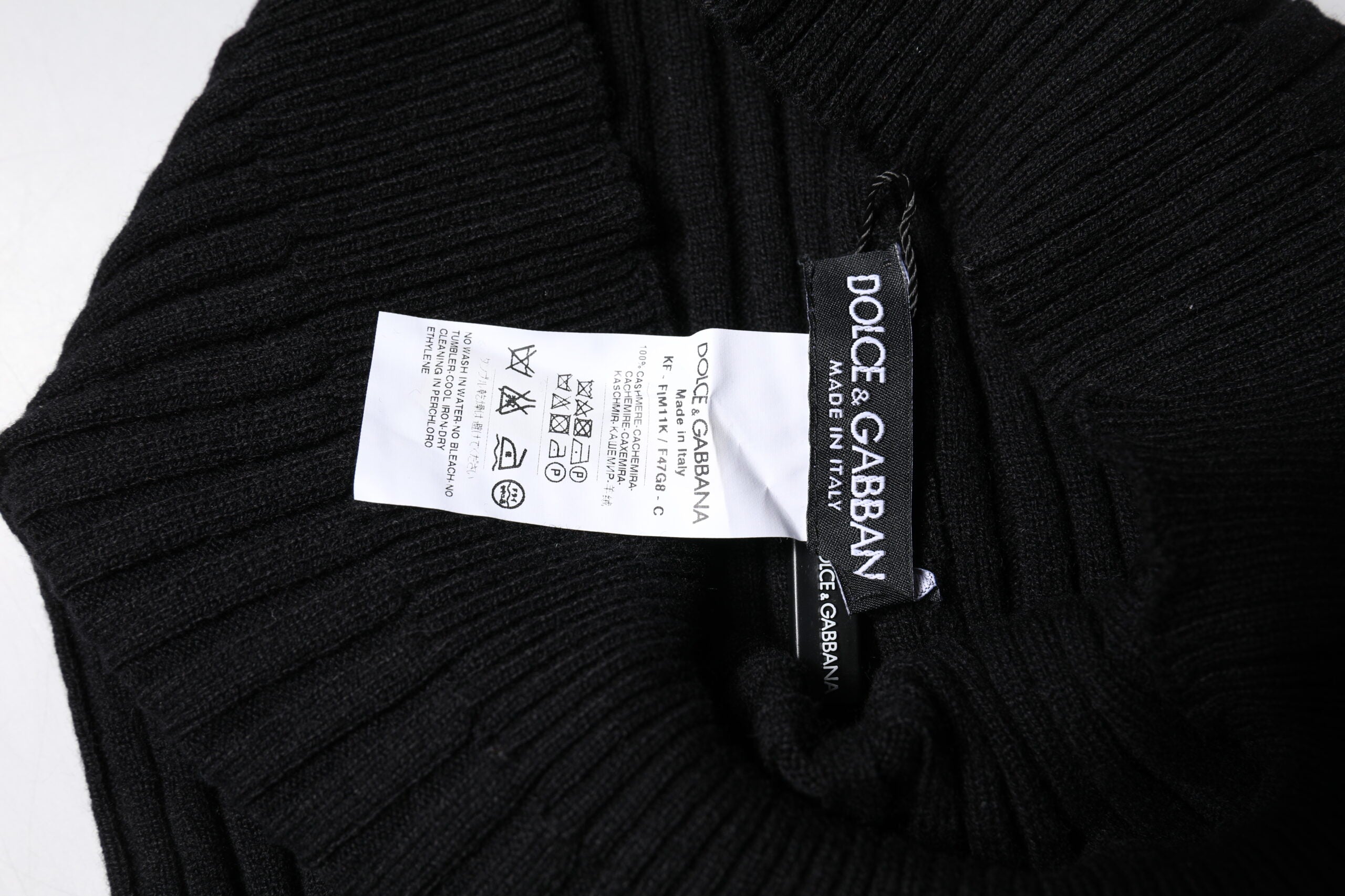 Dolce & Gabbana Black Cashmere Knitted Neck Warmer Foulard Scarf Dolce & Gabbana