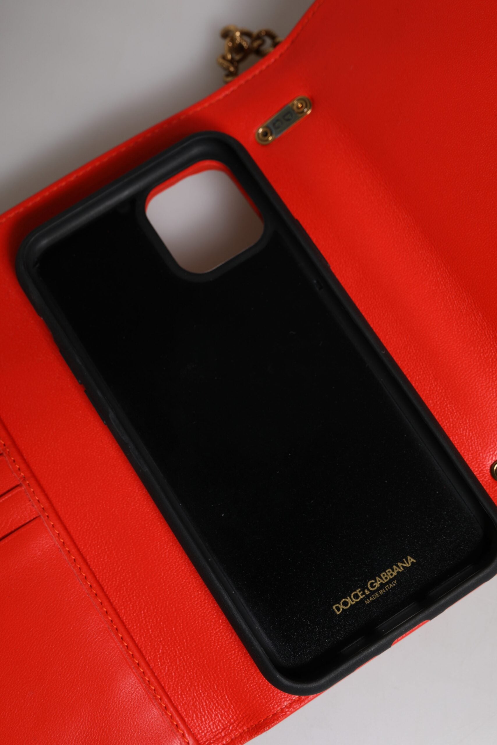 Dolce & Gabbana Red Quilted Devotion Crossbody Chain Phone Cover Bag Dolce & Gabbana