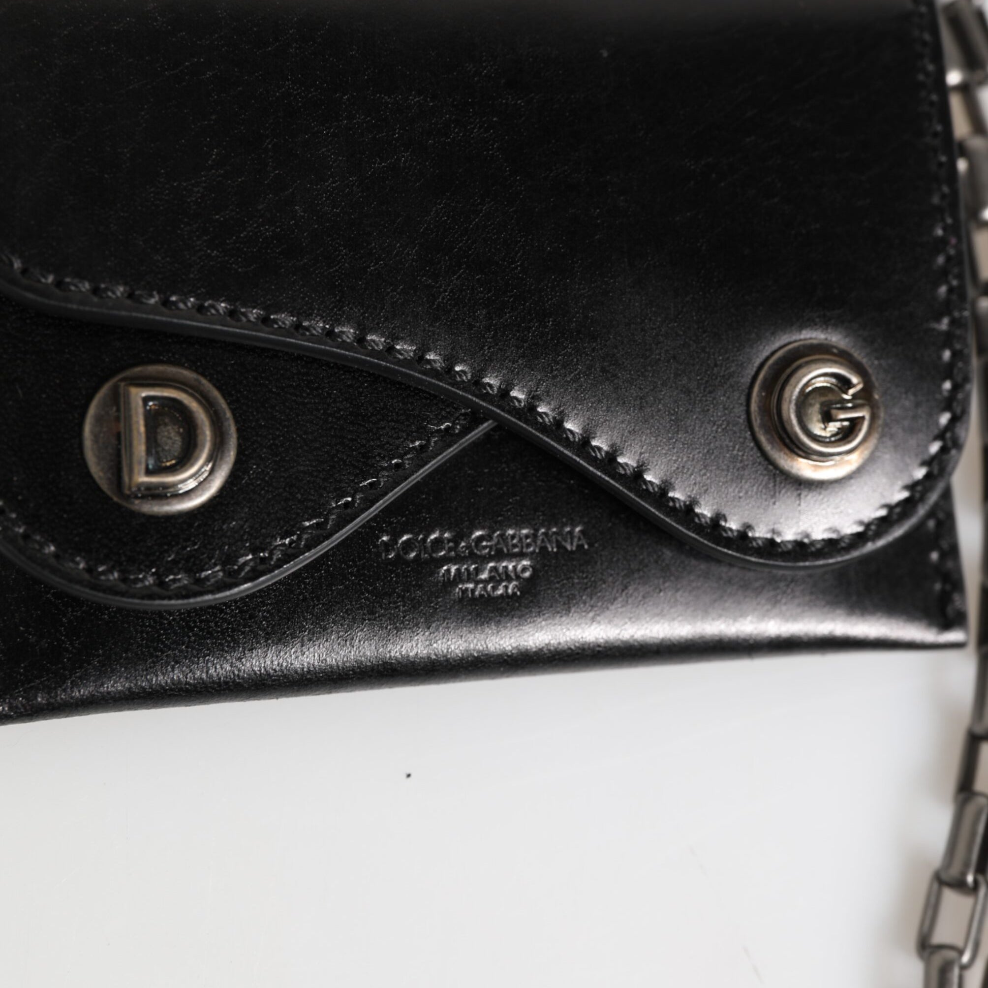 Dolce & Gabbana Black Cavallo Leather Wallet Chain Snap Bifold Card Holder Dolce & Gabbana