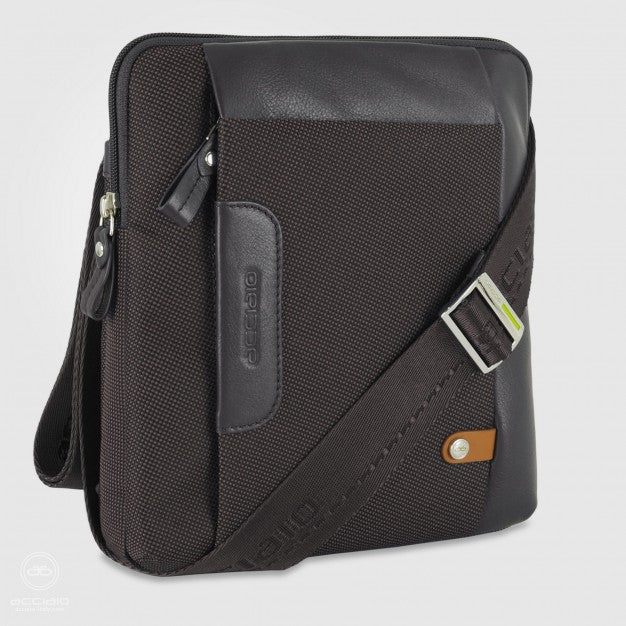 8901GG-borsello-uomo-tracolla-marrone-1-626x626.jpg