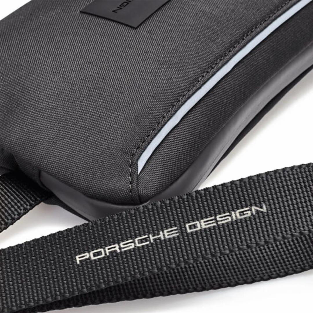OCLO1513.001  Pochette Porsche Design Nero 0000000381