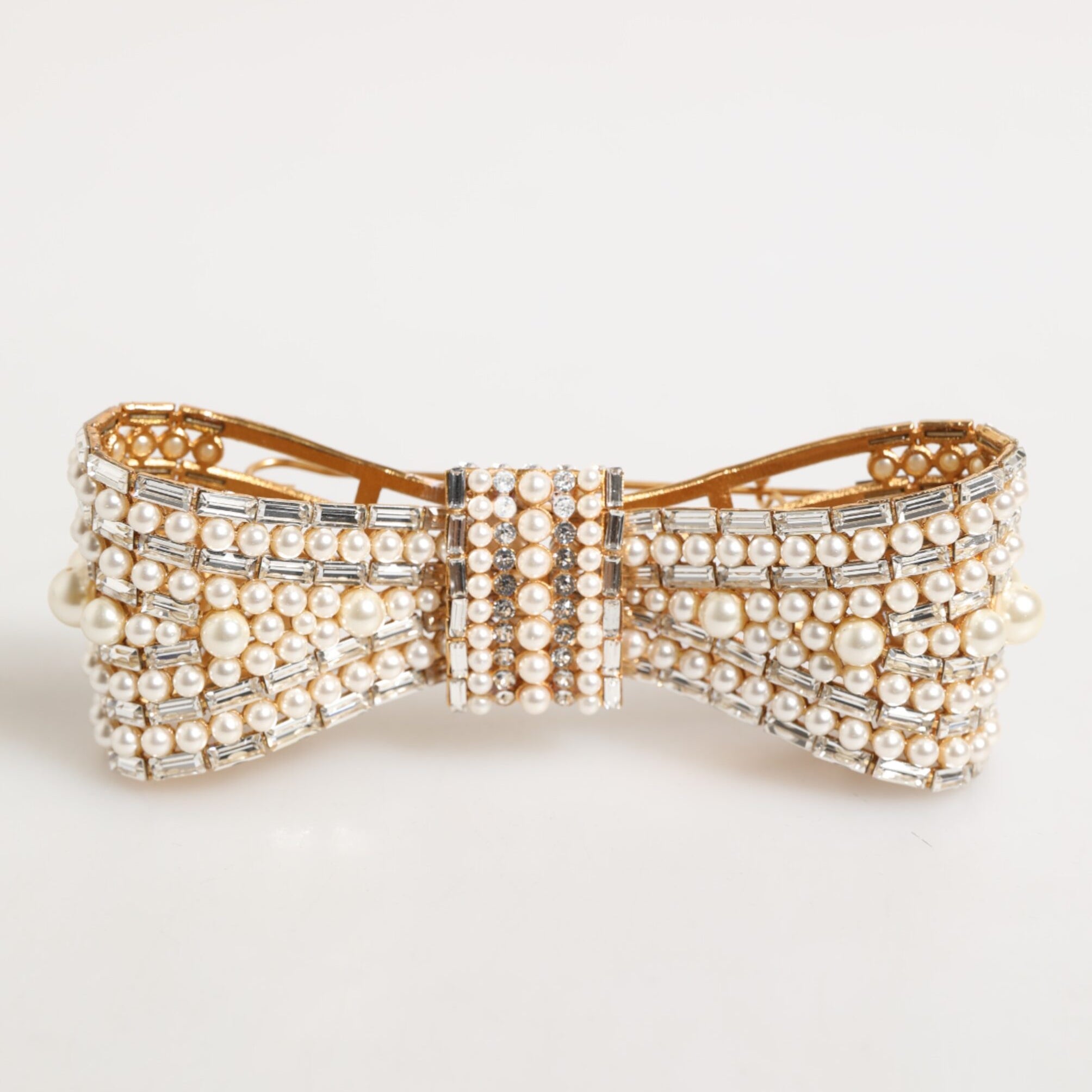 Dolce & Gabbana Gold Brass Glas Crystal Faux Pearl Embellished Brooch Dolce & Gabbana