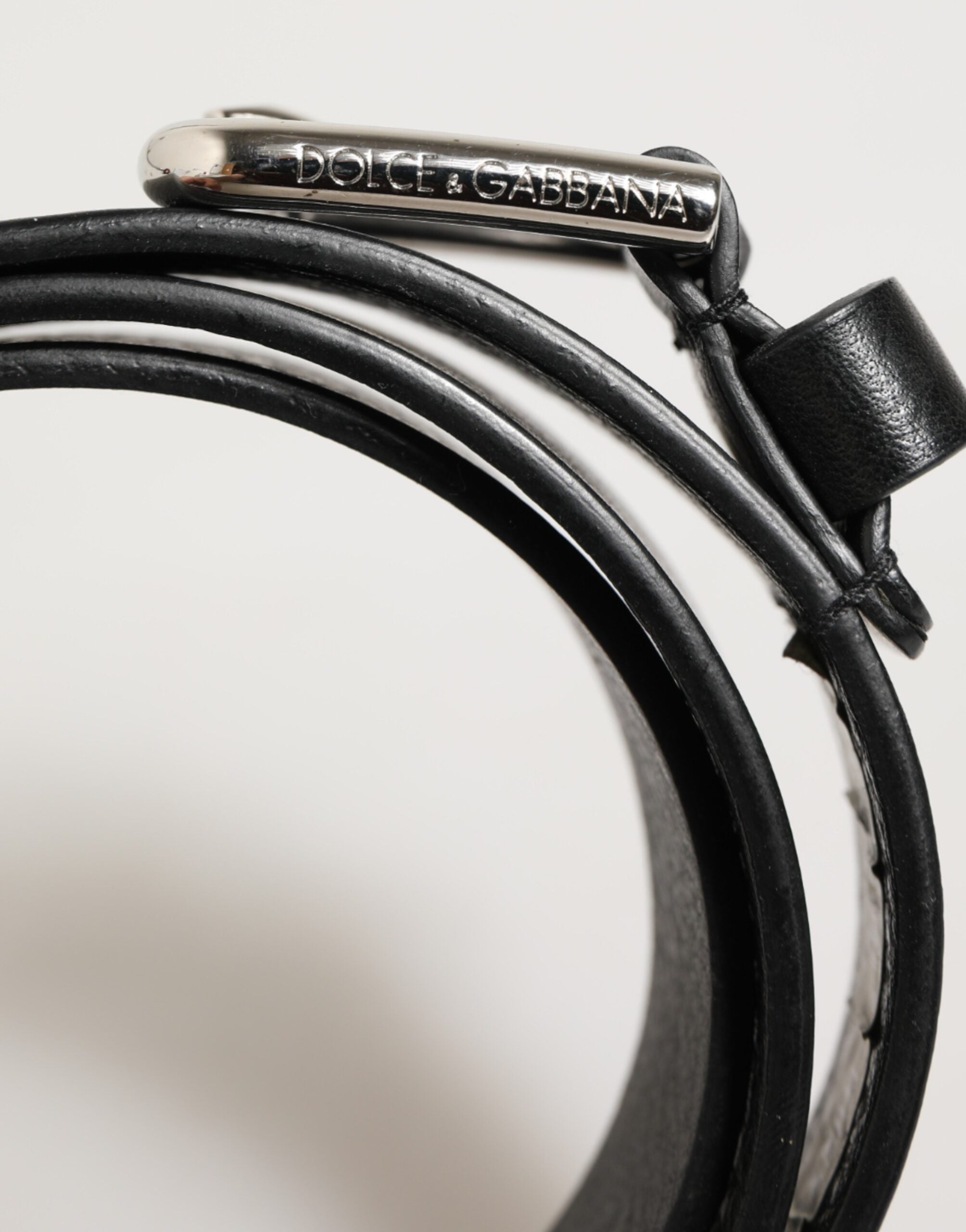 Black Leather Classic Metal Logo Buckle Belt