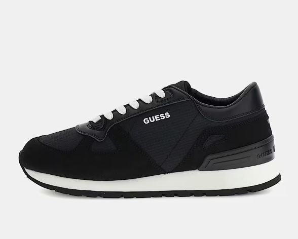 Sneaker Guess