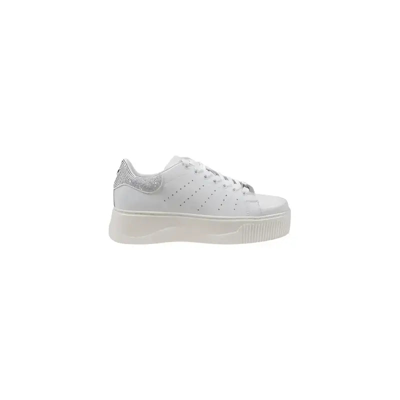  36 - Calzature Sneakers