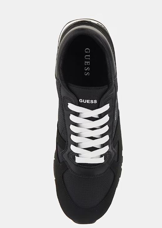 Sneaker Guess