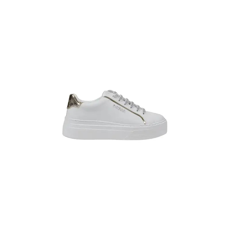  35 - Calzature Sneakers