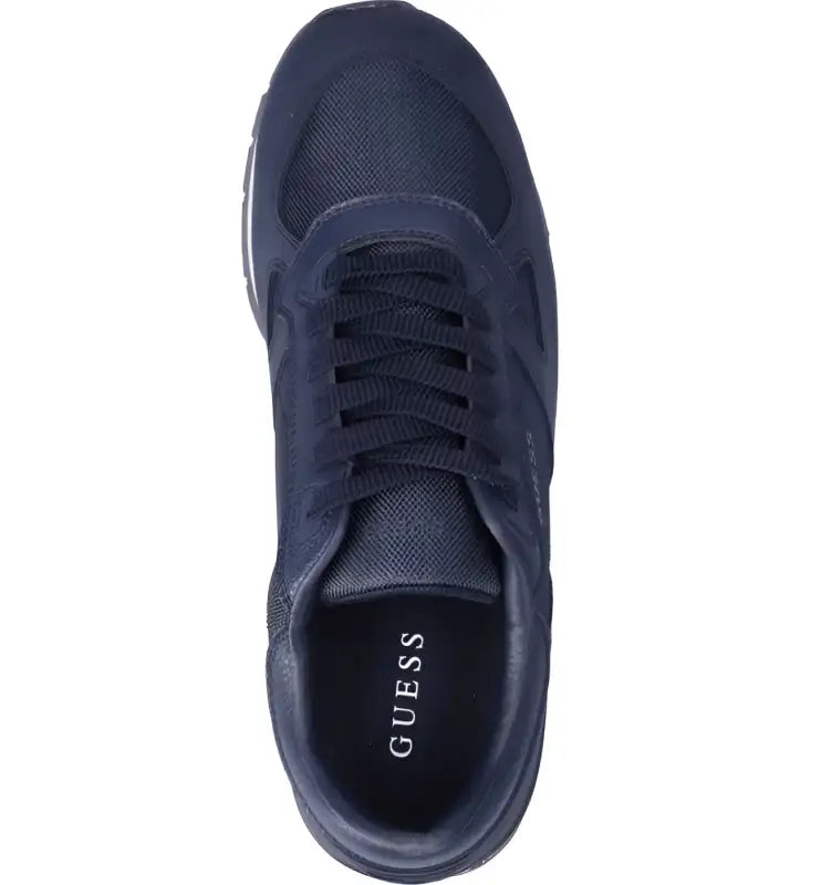 Sneaker Guess