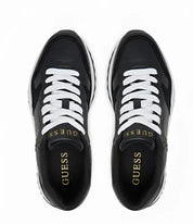 Sneakers Guess