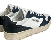 Sneakers Ynot?