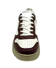 Sneakers Ynot?