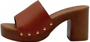 Zoccolo con chiodi Camel